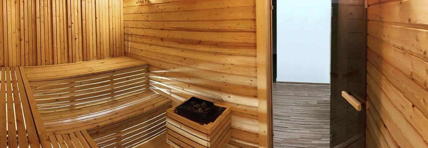Hotel Zur Alten Stadtkellerei ไลป์ซิก ภายนอก รูปภาพ A modern sauna heater