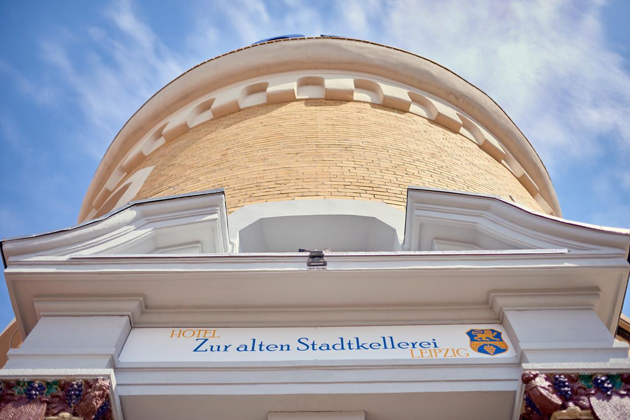 Hotel Zur Alten Stadtkellerei ไลป์ซิก ภายนอก รูปภาพ The dome of the St. Pölten University of Applied Sciences